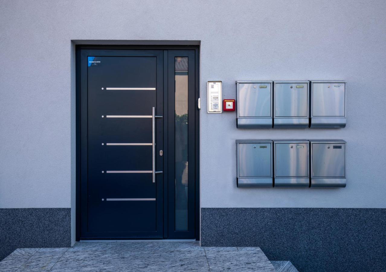 Rijeka Relax Apartment With Parking Exterior foto